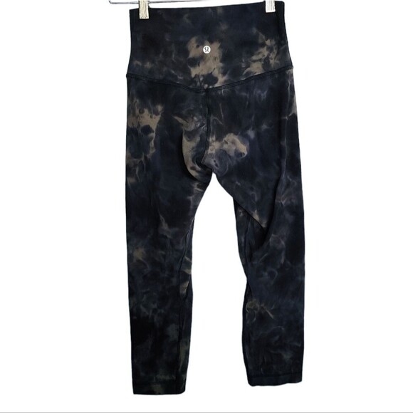 Lululemon Align High Rise Crop 23" in Diamond Dye Sage Olive  4 - Picture 3 of 5